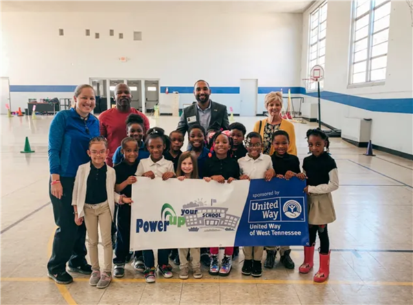  PE Class Holding Award Banner